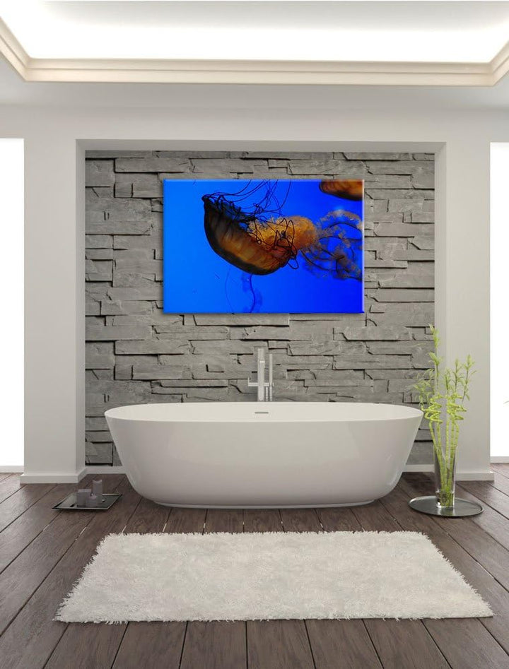 Pixxprint anmutige Qualle im Wasser auf Leinwand, XXL riesige Bilder fertig gerahmt mit Keilrahmen,
