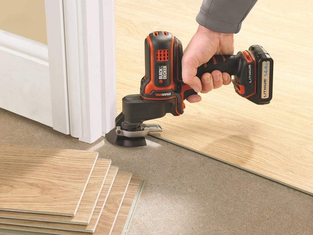 Black+Decker Multievo Oszillier-Kopf (Multifunktionswerkzeug-Zubehör, werkzeugloser SuperLok-Zubehör