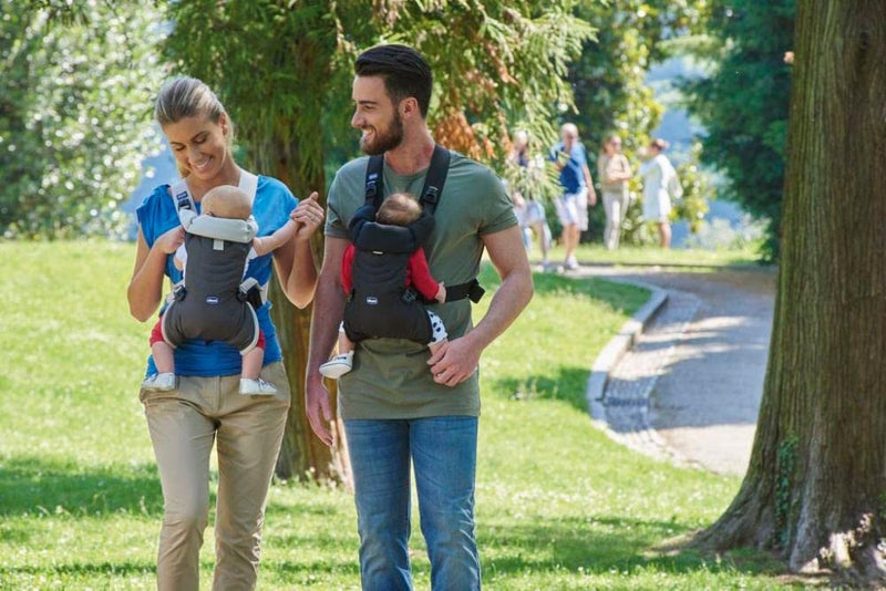 Chicco EasyFit Ergonomische Trage für Babys und Kleinkinder ab der Geburt bis 9 kg, Einfach zu Trage