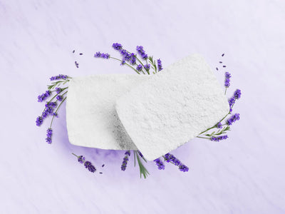 WENKO Nachfüllpack für Luftentfeuchter 3 x 1 kg, Nachfüllpackung für Raumentfeuchter Weiss Lavendel,