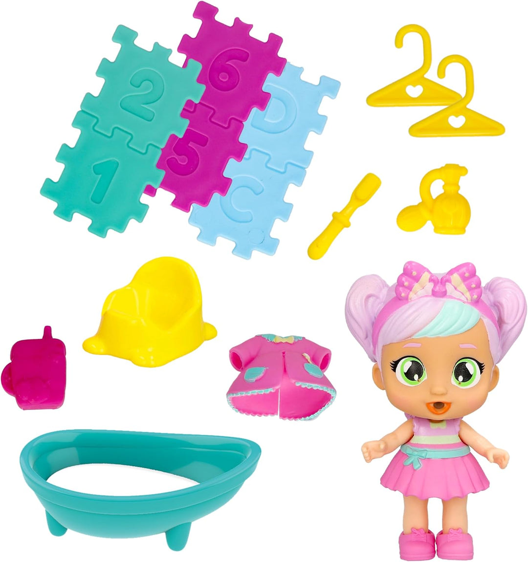 Cry Babies Playtime Day Care Bella's Bathroom, erweiterbares Mini-Puppenhaus-Spielset Badezimmer mit