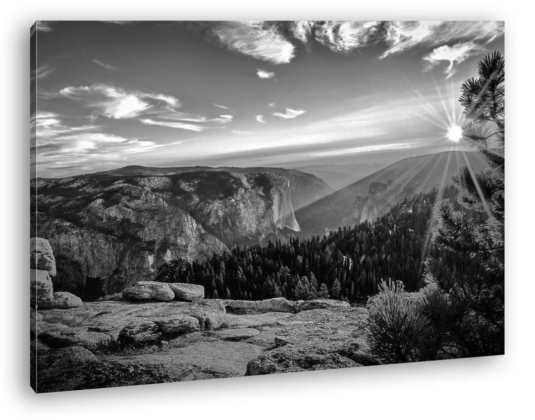 deyoli zauberhafter Sonnenaufgang über gewaltiger Landschaft Effekt: Schwarz/Weiss Format: 80x60 als