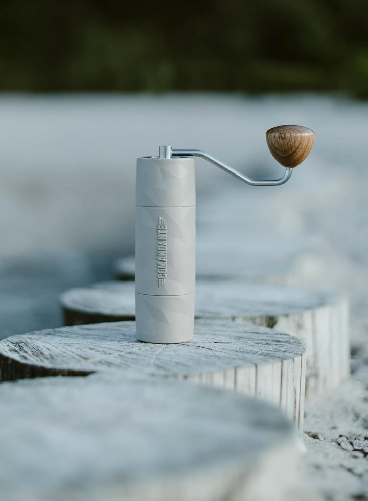 COMANDANTE X25 Trailmaster Kaffeemühle Dune
