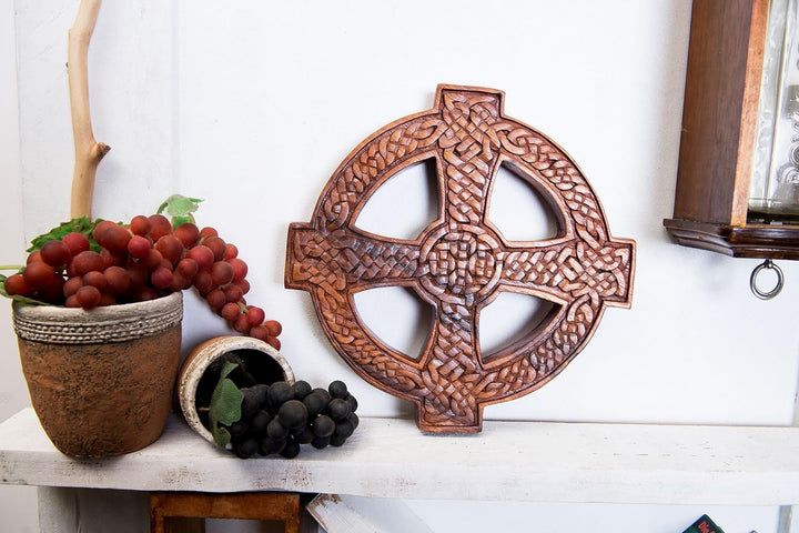 Windalf Wand Deko Taran Ø 29 cm KELTENKREUZ mit Zopfmuster Celtic Art Handarbeit aus Holz