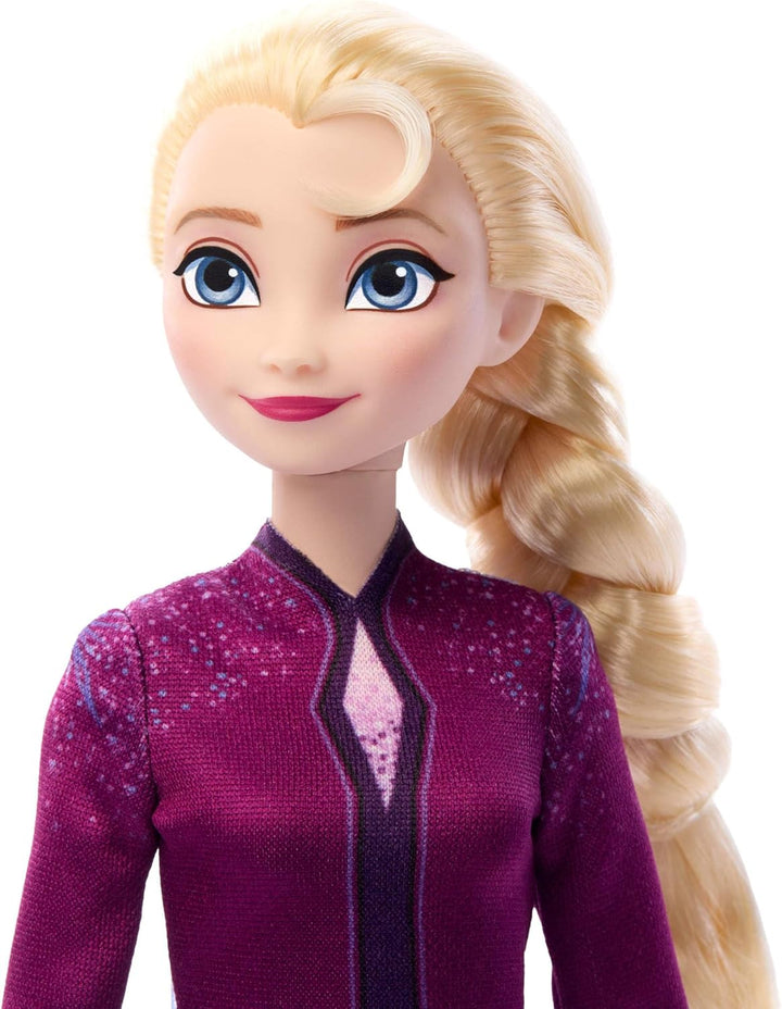 Mattel Disney Die Eiskönigin ELSA-Modepuppe und Bärenjunges-Figur mit 4 Zubehörteilen, einschliessli