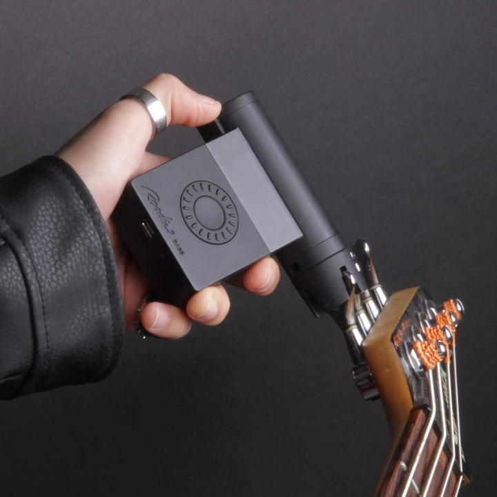 Roadie Bass automatisches Gitarren-Stimmgerät Schwarz