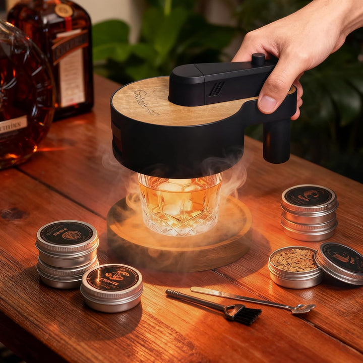 Whiskey-Smoker-Set mit integriertem Feuerzeug, 6 Sorten Holzspäne, 2 Gläser, 2 Eisballformen, Cockta