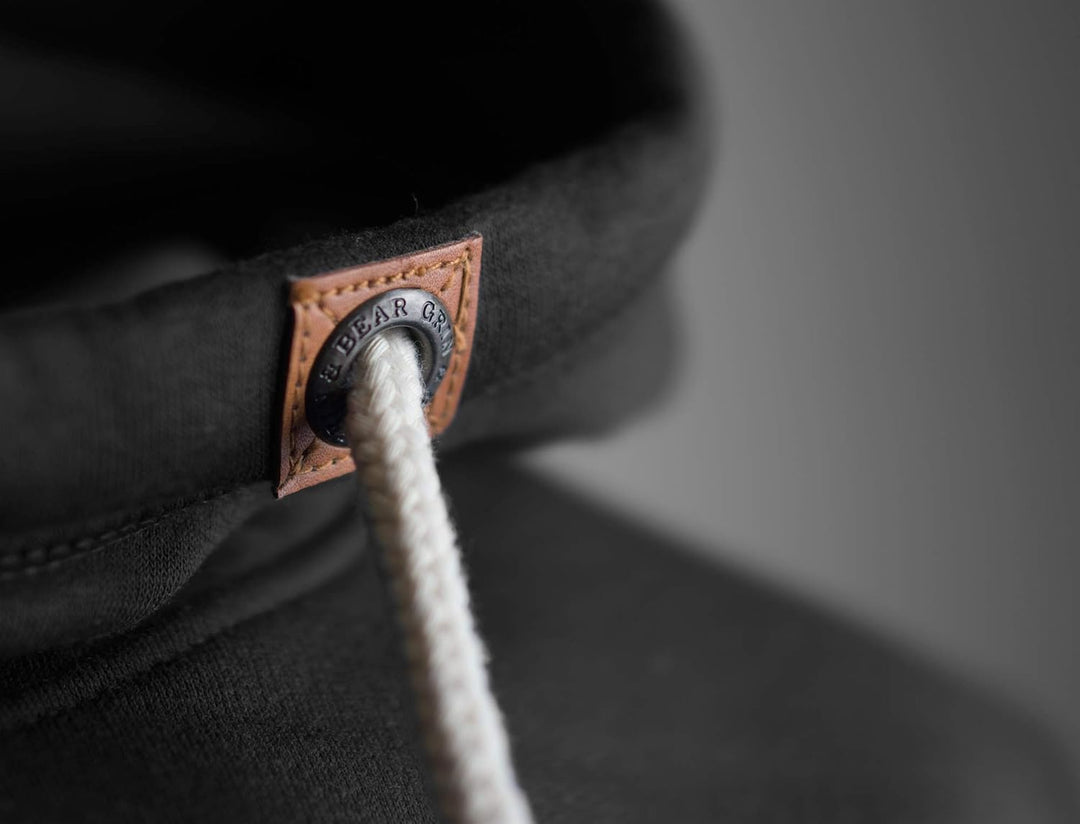 Grin&Bear Herren Kapuzenpullover mit Cross Over Kapuze GEC477 S Schwarz, S Schwarz