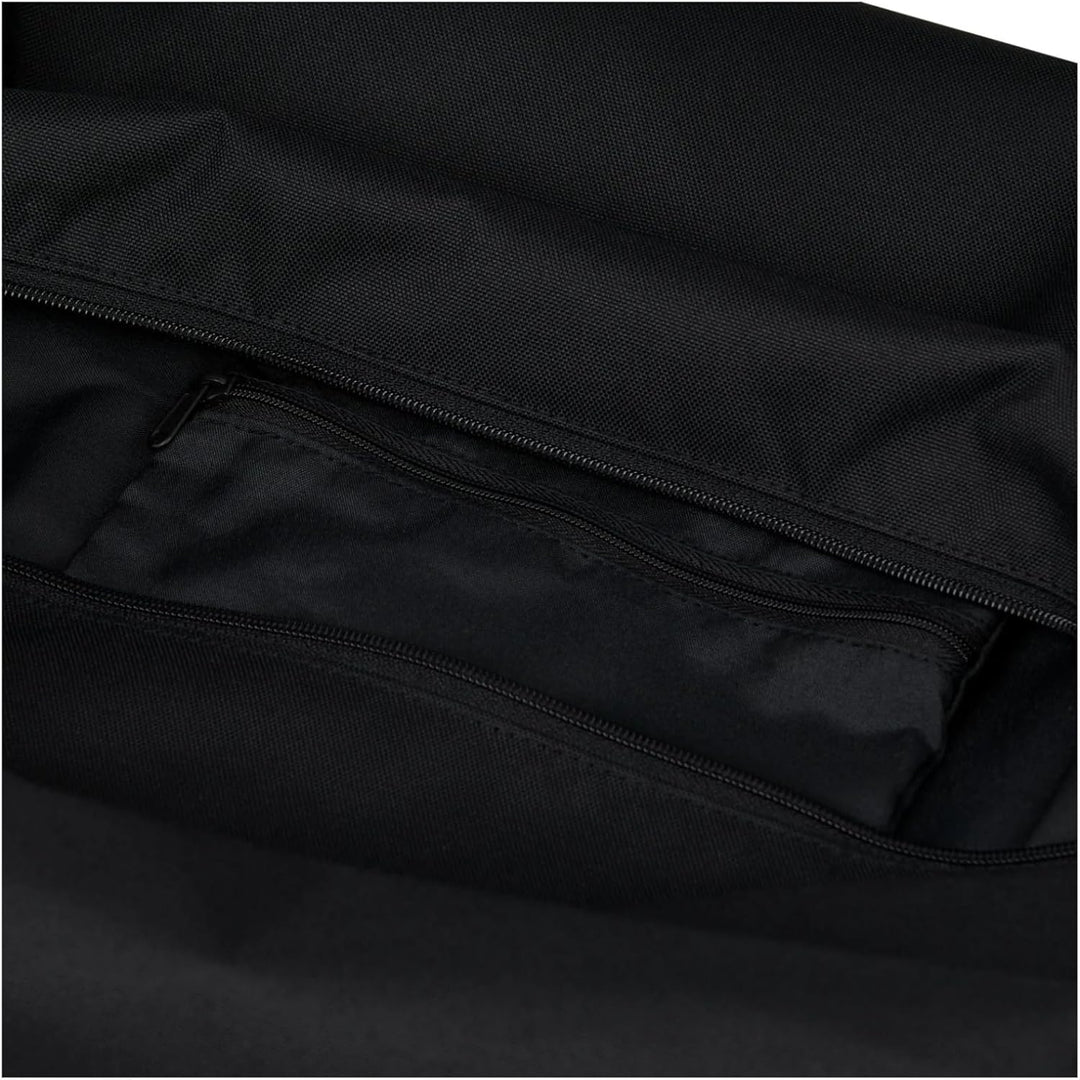 Satch Sporttasche 25L Stauraum Schuhfach Reissverschlussfach Schultergurt Tragegriffe gepolstert Ein