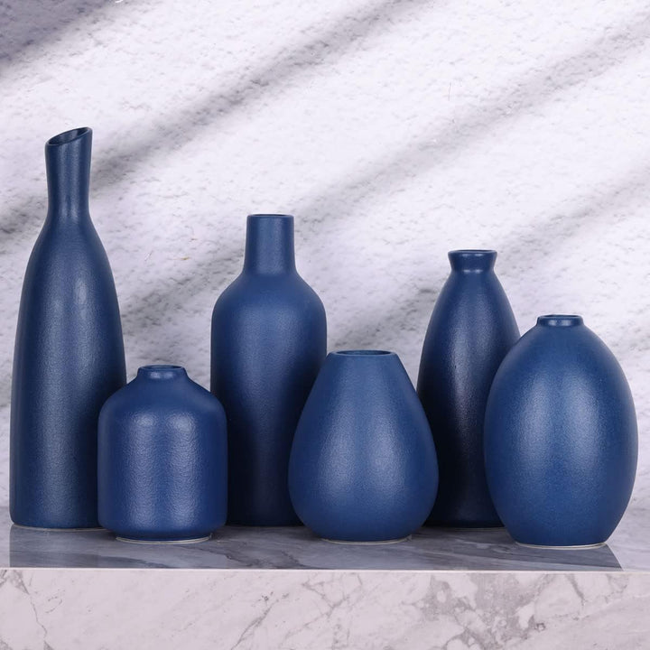 Blaue Keramik Knospen Vasen Set von 6, Bauernhaus Dekor, Kamindekor, Kaminsims & Regal Dekor, Heimde