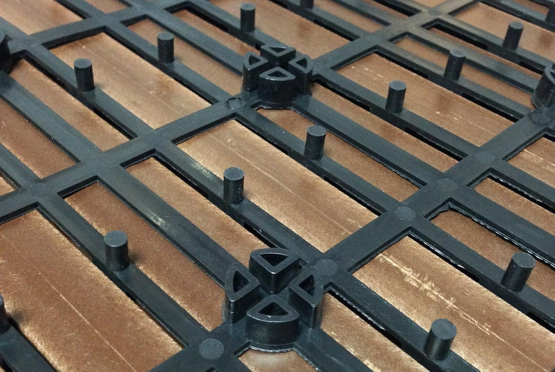 SAM Klick Fliese für 1 m², Bodenbelag mit Drainage, Schokofarben, 30 x 30 cm, 11er Set 11er Set Scho