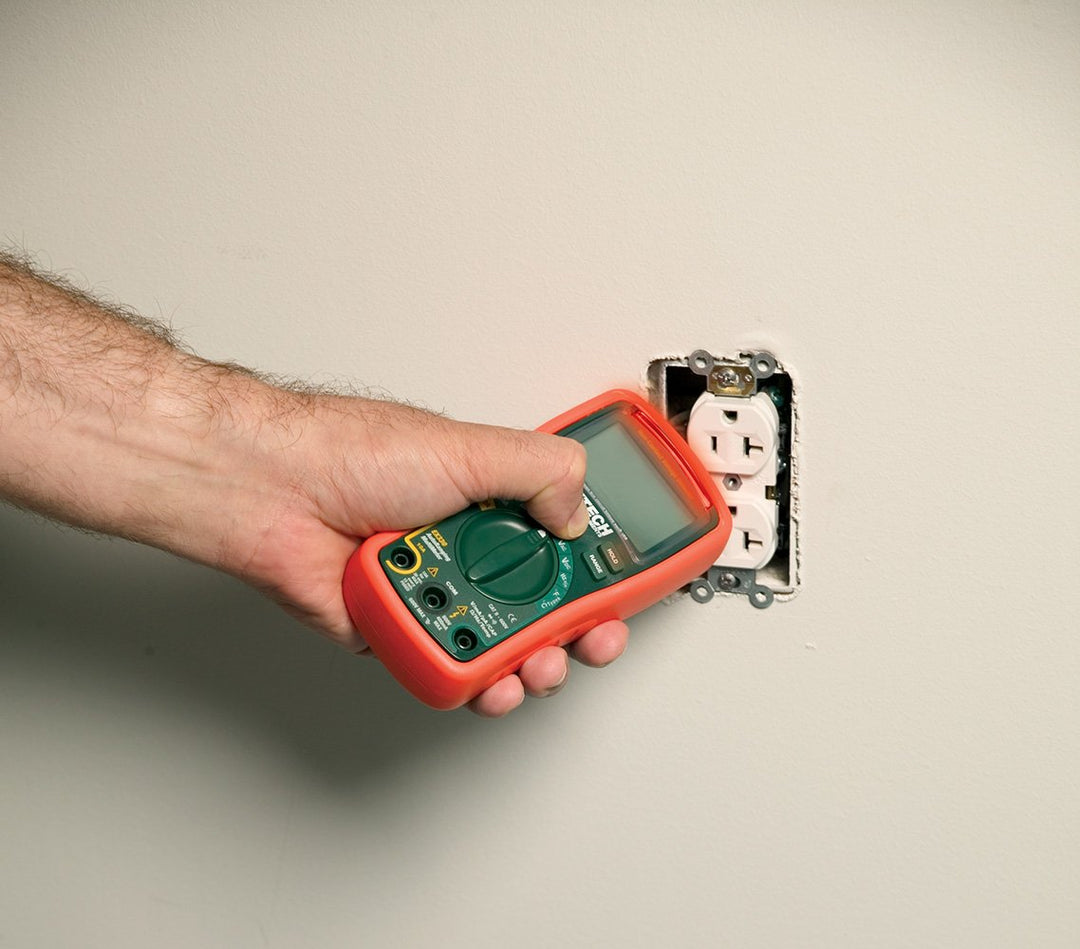 EXTECH EX330 Mini-Multimeter mit 12 Funktionen inklusive berührungslosem Spannungsprüfer