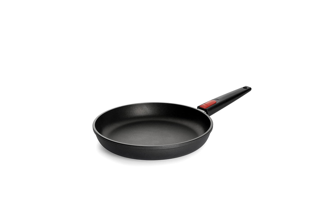 Woll Nowo Titanium Flachpfanne - Induktiv -, Ø 28 cm, 5 cm hoch, mit abnehmbarem Stiel - Geeignet fü