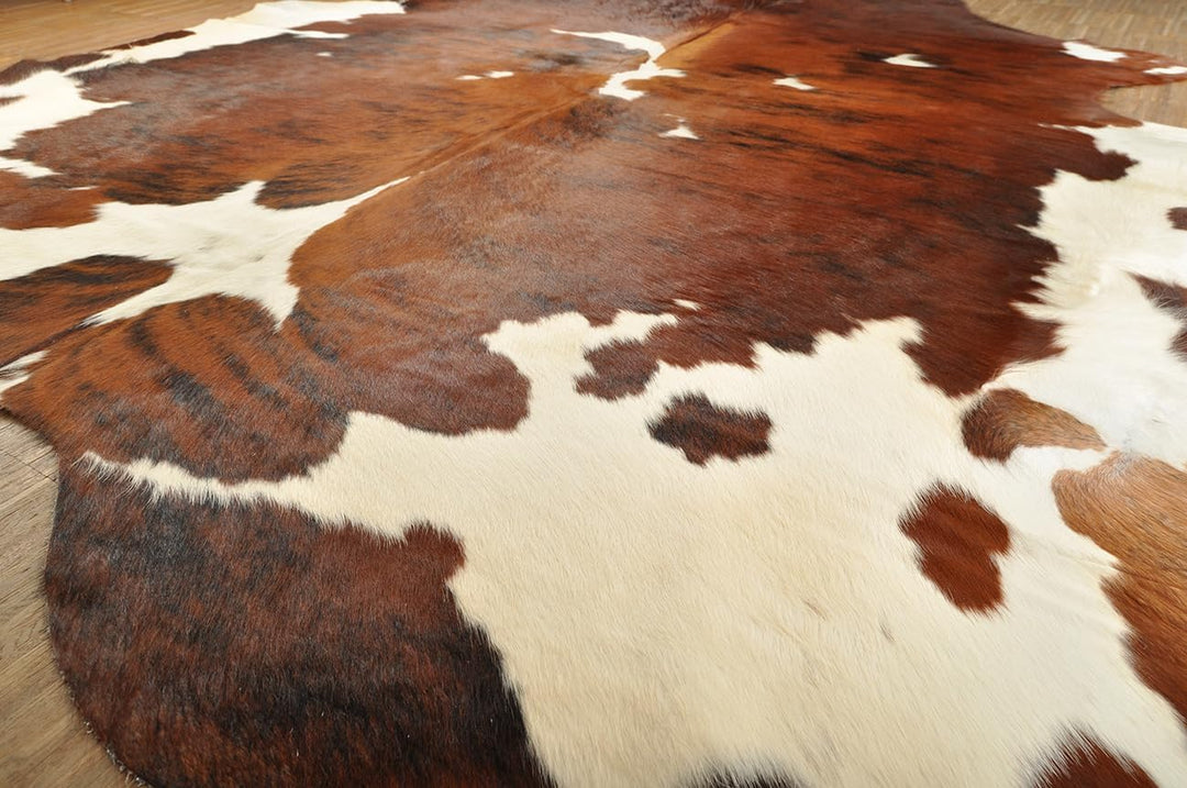 generisch KUHFELL STIERFELL Tricolor BRAUN Weiss Natur CA. 220 x 190 cm XL ECHTER KUHFELL Teppich VO