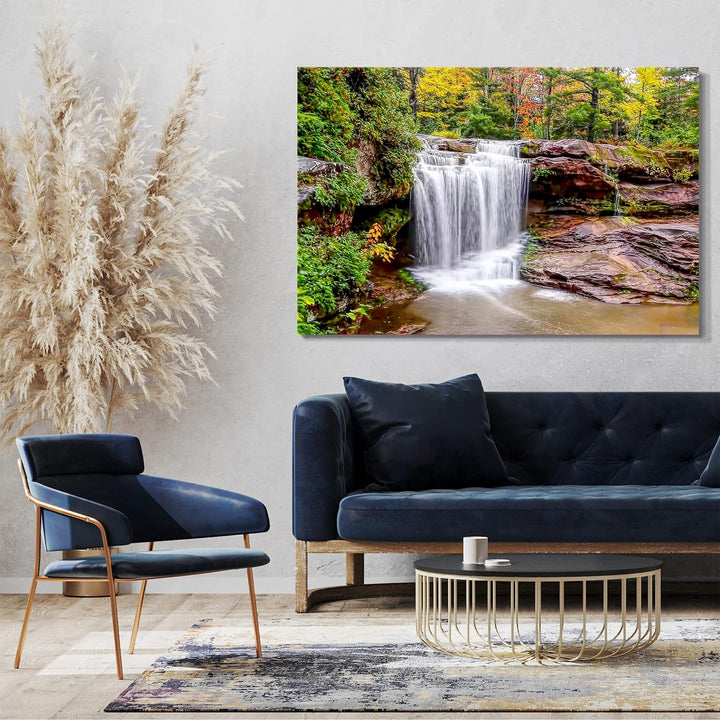 Printed Paintings Leinwand (80x60cm): Kleiner Wasserfall vor bunter Herbst-Kulisse, Zimmer-Bild, 80x