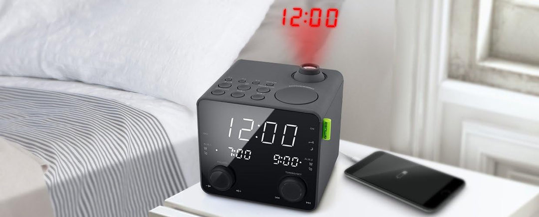 Muse M-189 Radiowecker mit Projektion (2 Weckzeiten, Dimmer, USB-Lader, PLL UKW Tuner, grosses Displ