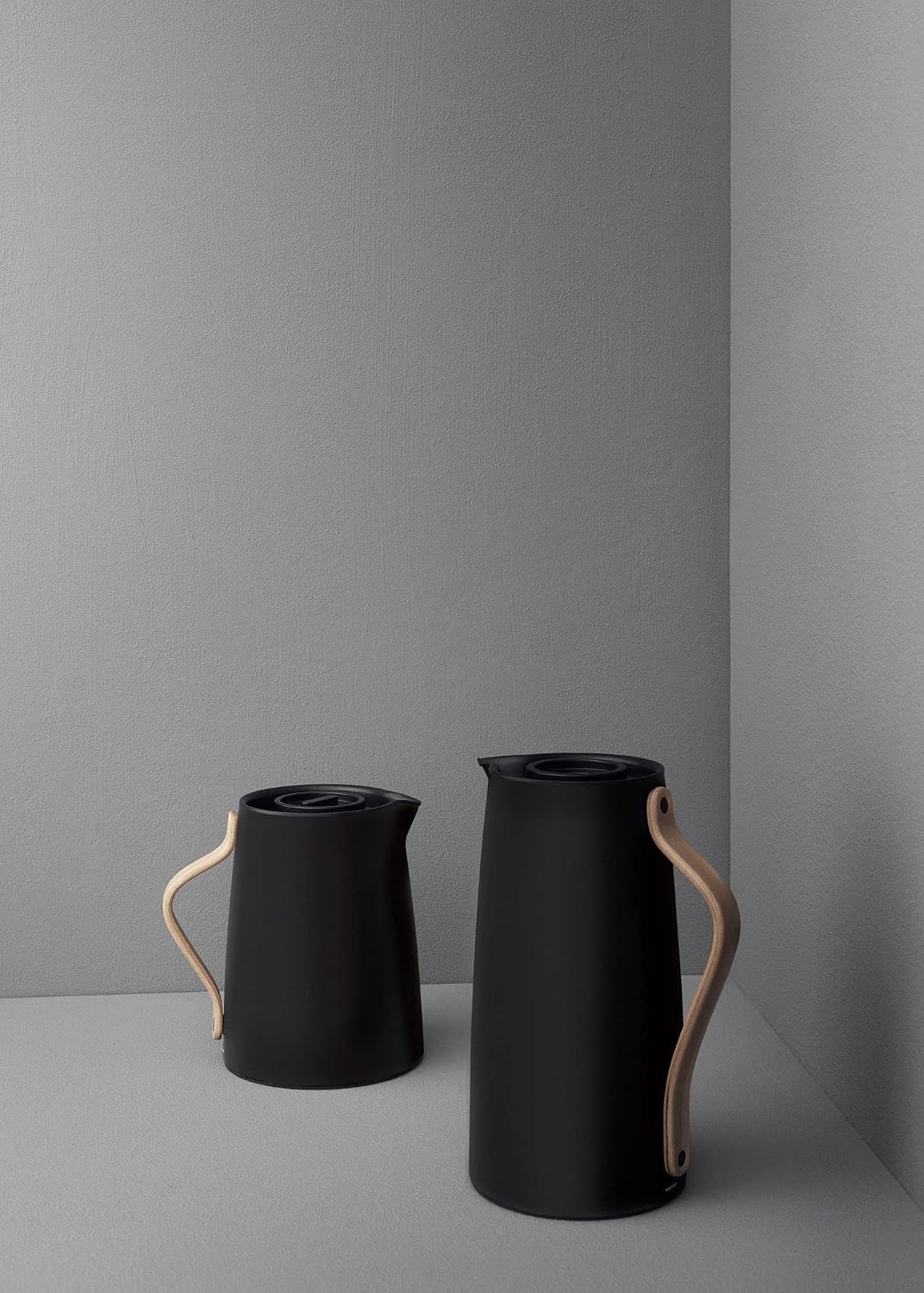 Stelton Tee-Isolierkanne Emma - Isolierte Kunststoff-Teekanne mit Deckel &amp; Edelstahl-Thermoeinsatz -