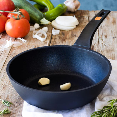 Sauté Pan Efficient Bra a271128 – ø 28 cm,geeignet für alle Arten von Küchen Auch Induktion