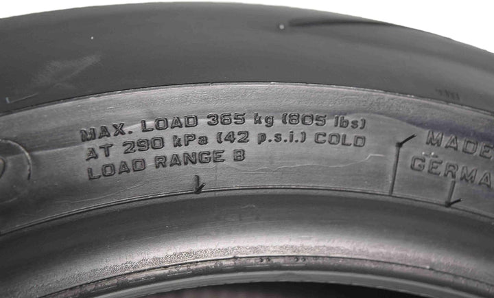 180/55ZR17M/C (73W) TL TL 73 W