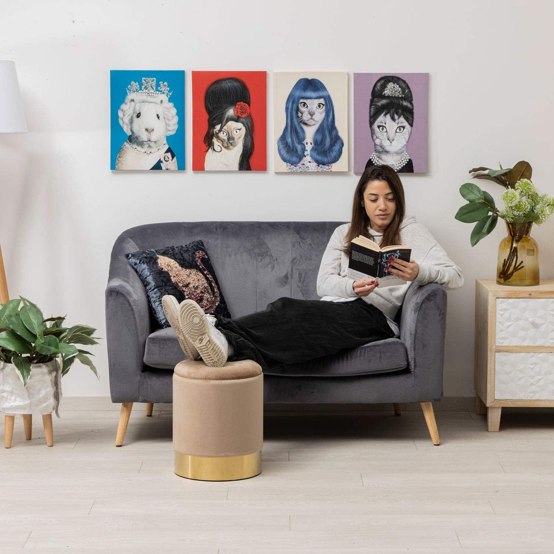 Sitzhocker mit glamourösem Stil, aus Samt in der Farbe Nussbaum, 38 cm hoch Haselnuss Samt Glatt Gol