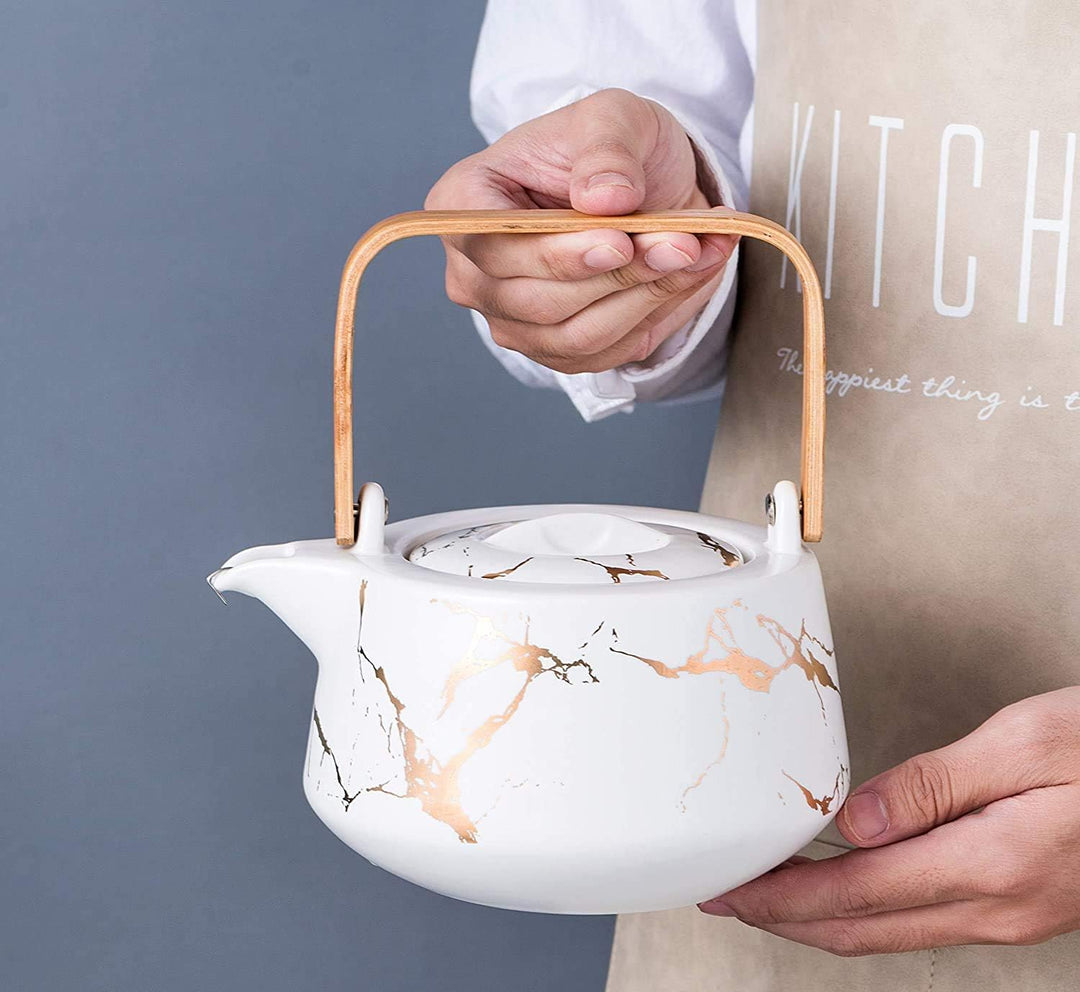 KKGUD Japanischer Stil Keramik Teeset, elegante Teekanne und 4 Teetassen mit Holztablett für Nachmit