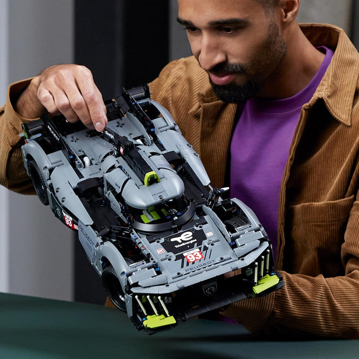 Lego 42156 Technic Peugeot 9X8 24H Le Mans Hybrid Hypercar, legendärer Rennwagen, Modellauto-Bausatz
