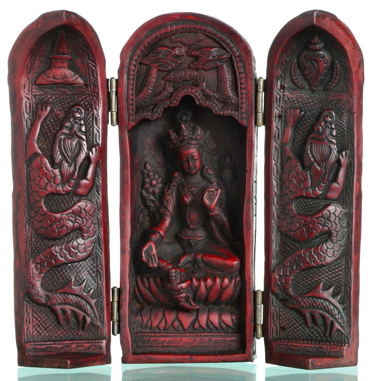 BUDDHAFIGUREN/Billy Held Buddha Schrein mit der Grünen Tara 20 cm hoch aus Giesharz rotbraun 1,3 kg