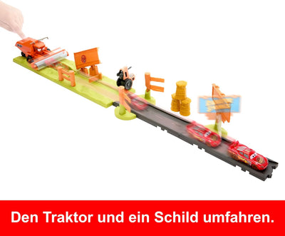 Mattel DISNEY Pixar Cars Trecker Erschrecker-Rennbahn Flucht vor Frank - Spielset mit 3 Autos und 2