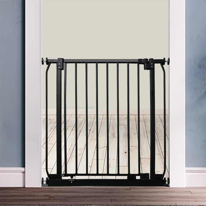 Safetots Elite Pressure Treppenschutzgitter Schwarz – Ohne Bohren – Auto-Close & Stay-Open ab 90° –