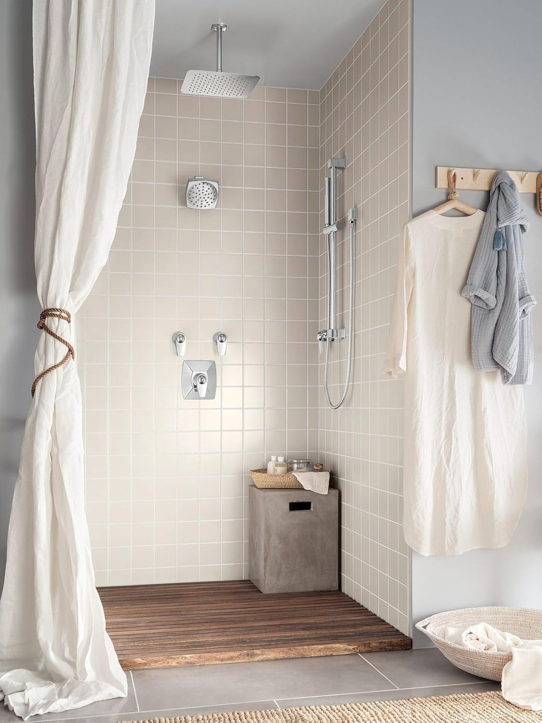 Moen 123815 Collection Duscharm-Set Basic 8" Chrom, 0.5, Chrom