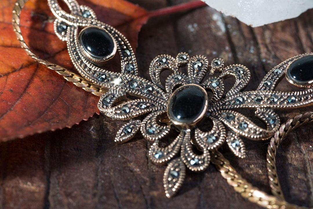 Windalf Mittelalterliches Collier ALADRIA 47 cm Gothic Schmuck Trachtenschmuck mit Onyx Edle Bronze