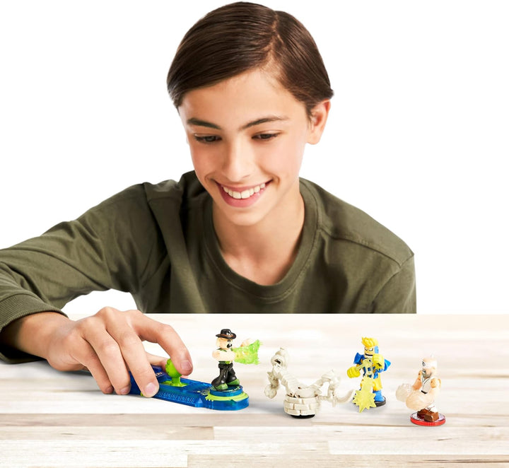 MOOSE TOYS LTD 15177 Figuren/Fahrzeuge/Roboter Einzelbett Punch Attack Season 3, Einzelbett Punch At