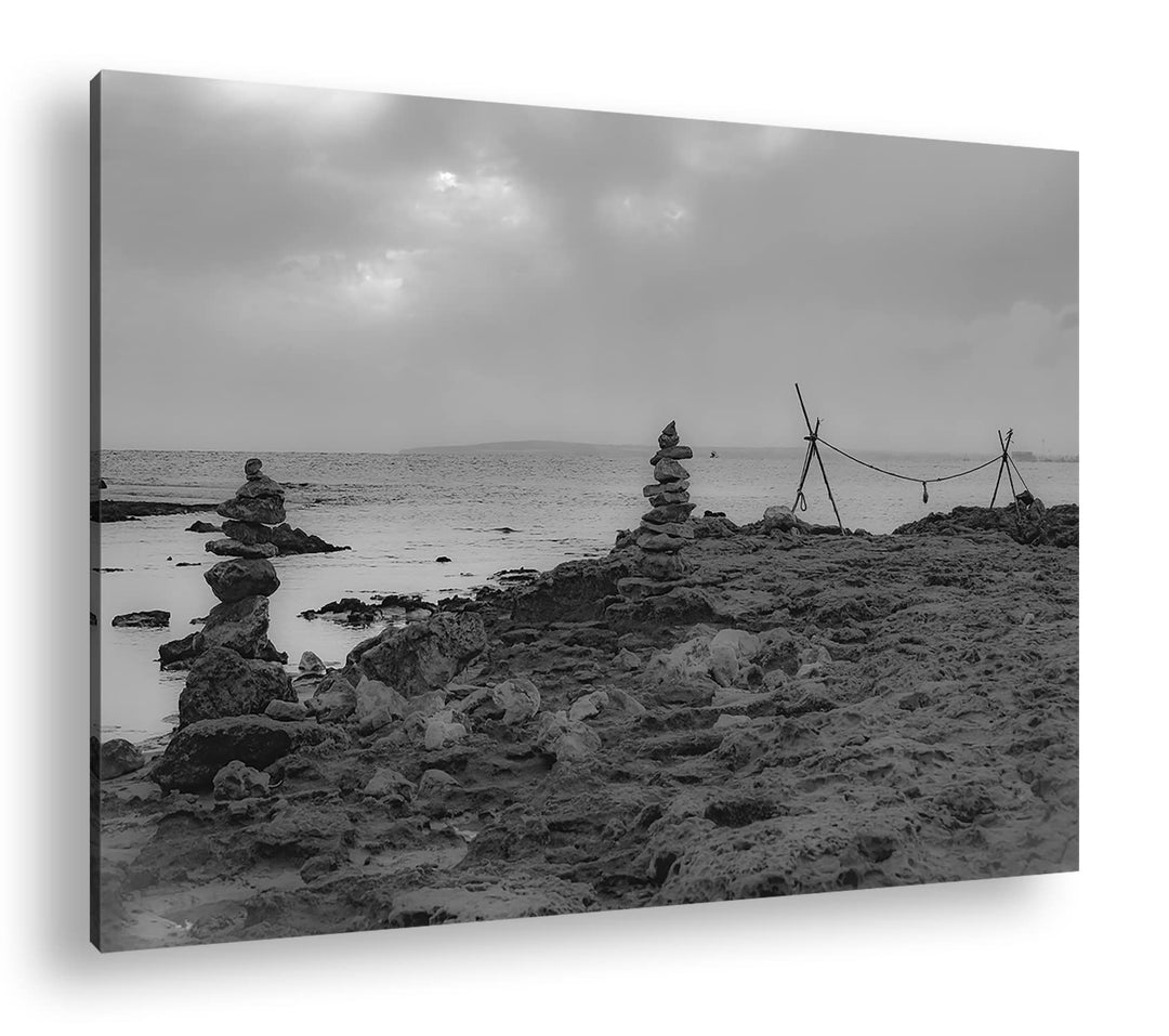 deyoli steiniger Strand in Zypern Effekt: Schwarz&Weiss,Format: 120x80 als Leinwandbild, Motiv ferti
