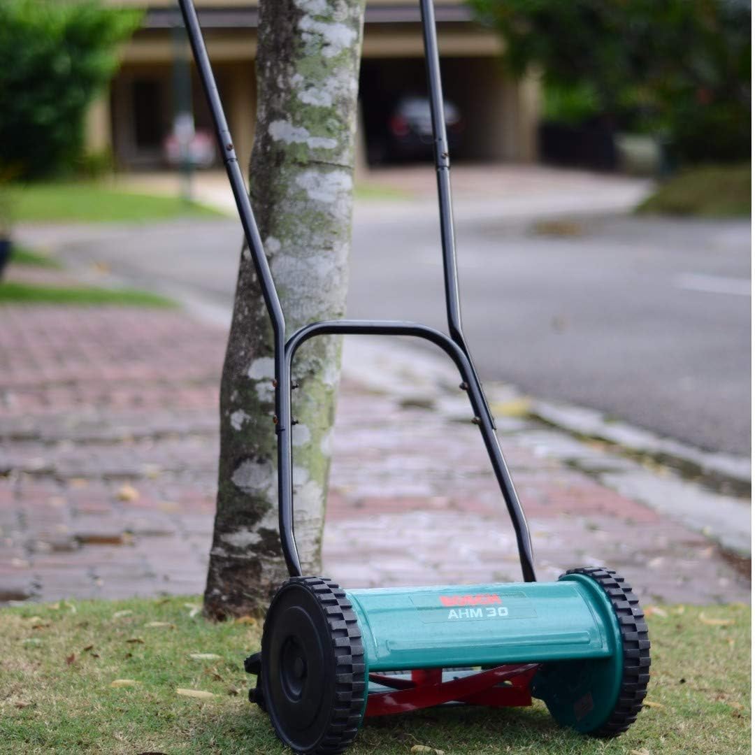 Bosch Home and Garden Handmäher AHM 30, Karton (4 Spindelmesser, Schnittbreite 30 cm, Schnitthöhe 12