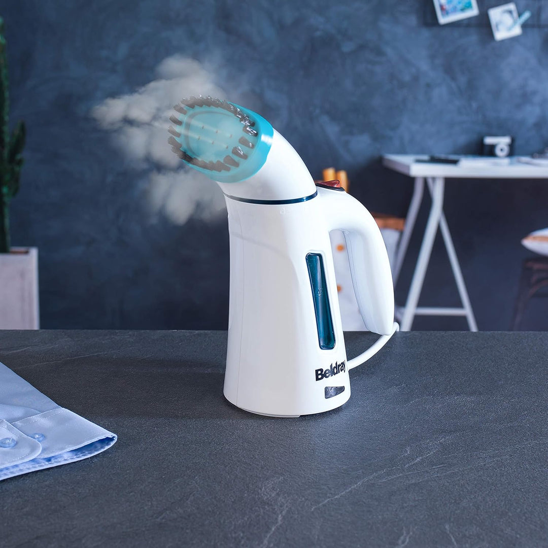 Beldray BEL0725TQ Tragbarer Dampfglätter mit Dampfbürste, 600W Steamer, Reise Dampfglätter für Kleid