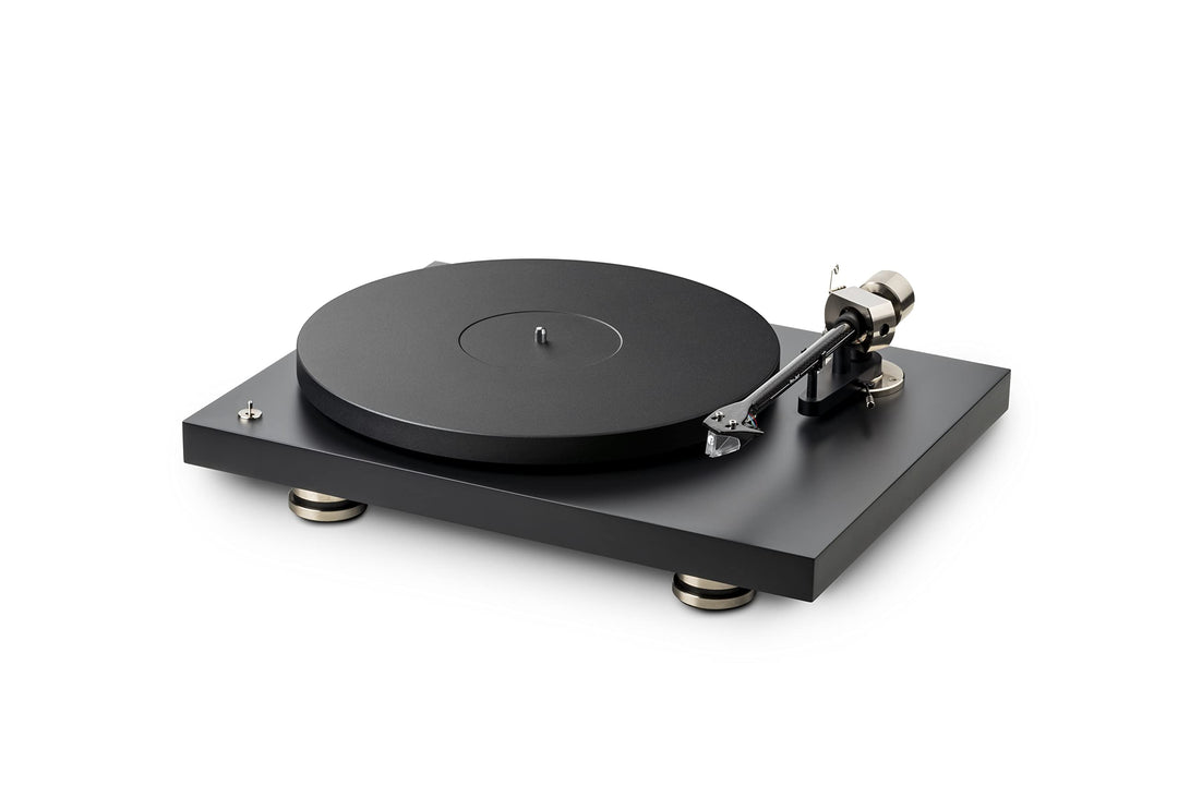 Pro-Ject Debut PRO, Neu entwickelter audiophiler Plattenspieler mit Carbon-Aluminium-Hybrid-Tonarm,