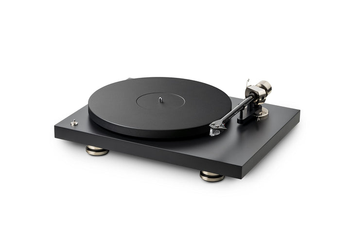 Pro-Ject Debut PRO, Neu entwickelter audiophiler Plattenspieler mit Carbon-Aluminium-Hybrid-Tonarm,