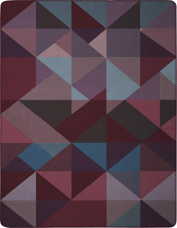 biederlack® weiche Kuscheldecke Purple Geometric, Sofadecke in 150x200 cm