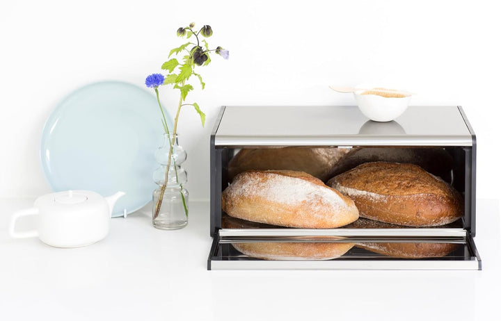 Brabantia Klappbrotkasten - Grosse Aufbewahrungsbox für Brot, Bagels, Brötchen - Platzsparendes Desi