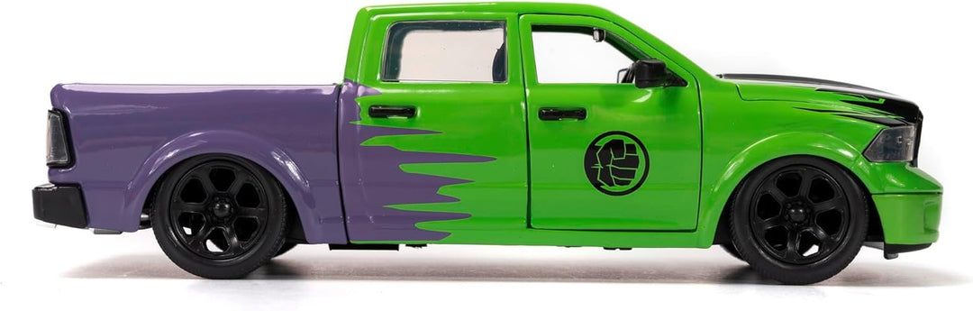 Jada Toys Marvel Hulk Figur mit Modellauto 2014er Dodge Ram 1500 - Set aus Marvel Avengers Sammelfig