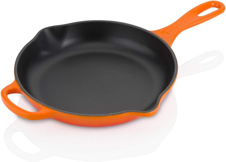 Le Creuset Signature Gusseisen Brat- und Servierpfanne, Rund, Ø 20 cm, Für alle Herdarten inkl. Indu