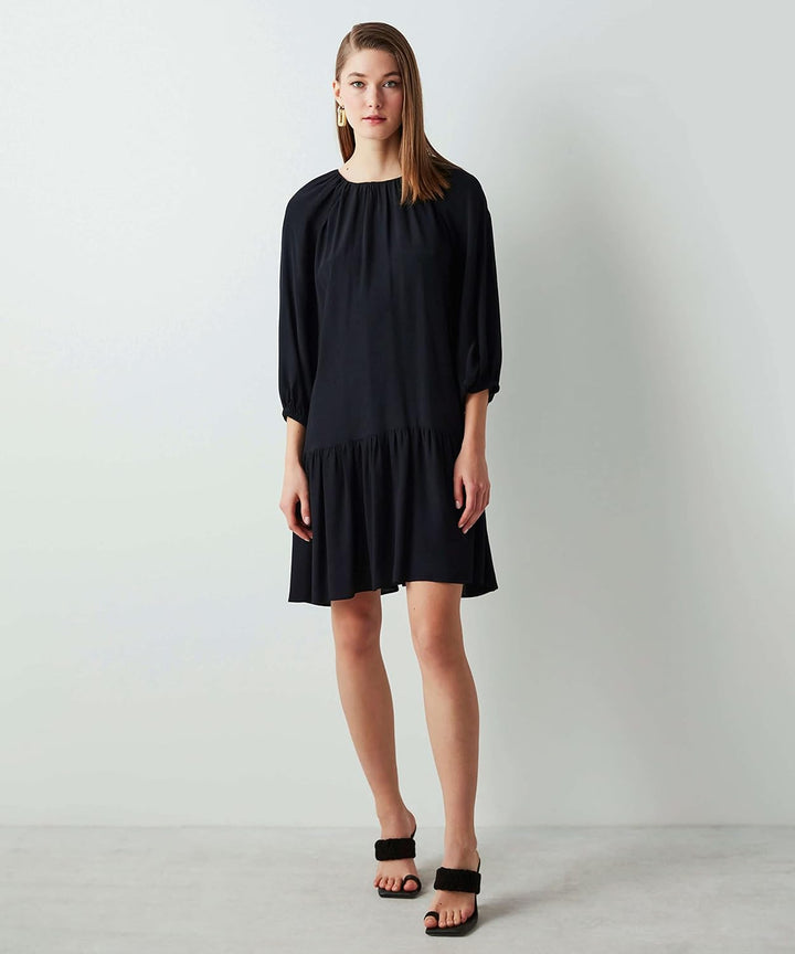 IPEKYOL Damen Low-Cut Back Dress 36 Schwarz, 36 Schwarz