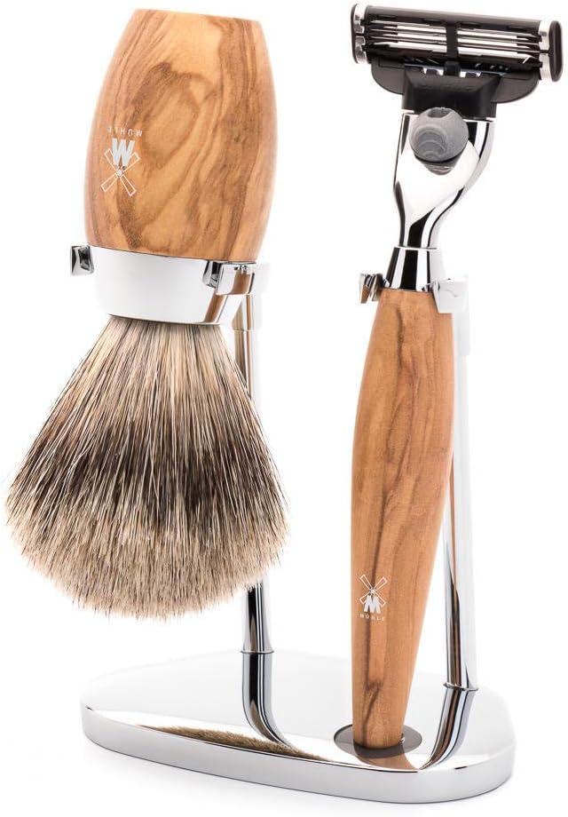 MÜHLE Kosmo Rasierset - Dachshaar-Rasierpinsel, Rasierer kompatibel mit Gillette-Klingen, Halter, sc