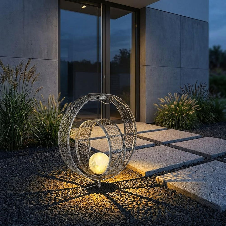 Solarleuchte mit Metallstanzungen und Glaskugel, Silber Höhe 42cm