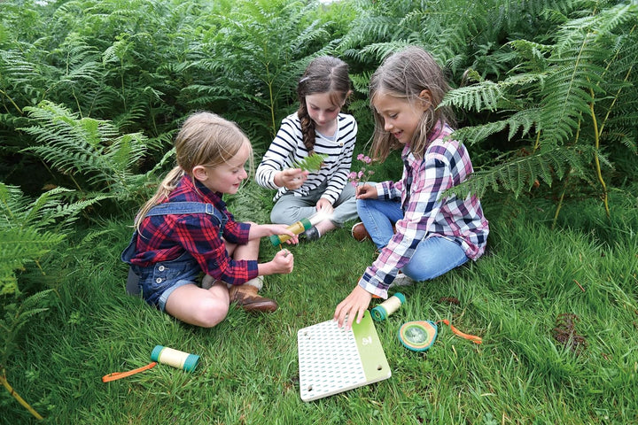 Hape Nature Fun Hand-Taschenlampe - zum Kurbeln aus Bambus und pflanzlichem Kunststoff, Nachhaltiges