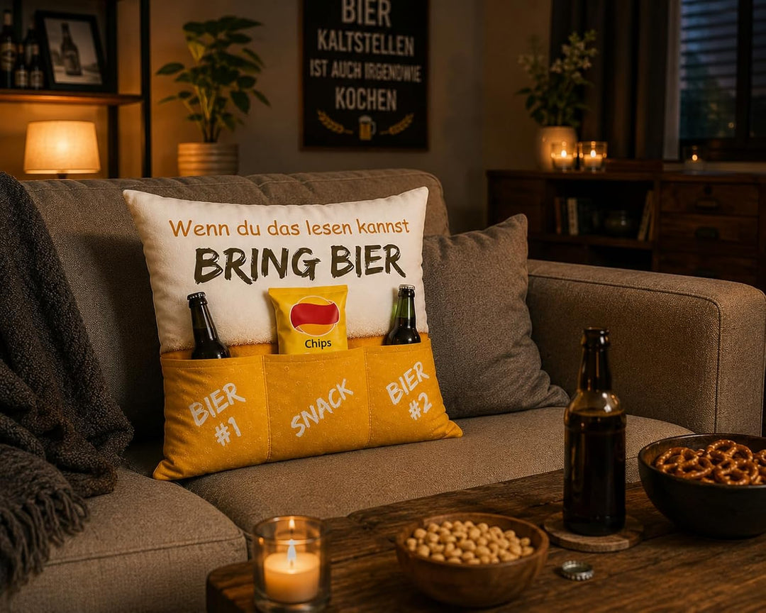 KAMACA Bierkissen mit 3 Taschen 43x43 cm – Flauschig gefülltes Kissen mit Spruch „Bring Bier“ – Lust