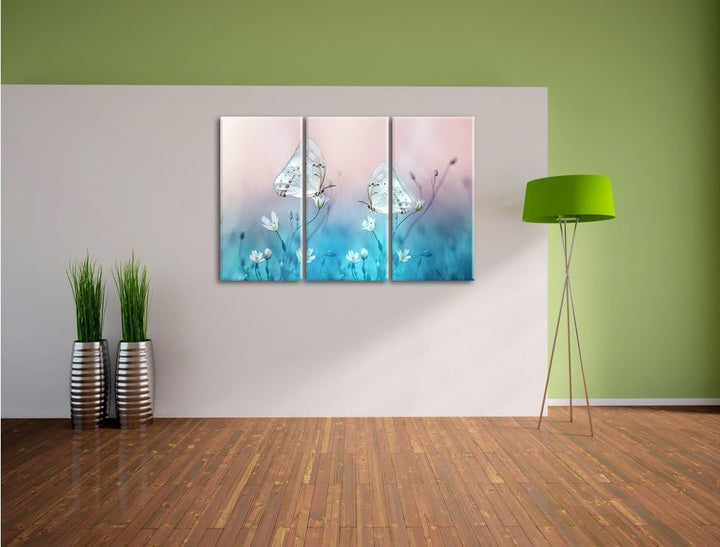 Pixxprint Schmetterling auf kleinen Blumen als Leinwandbild/Grösse: 3 Teilig (120x80) / Wandbild/Kun