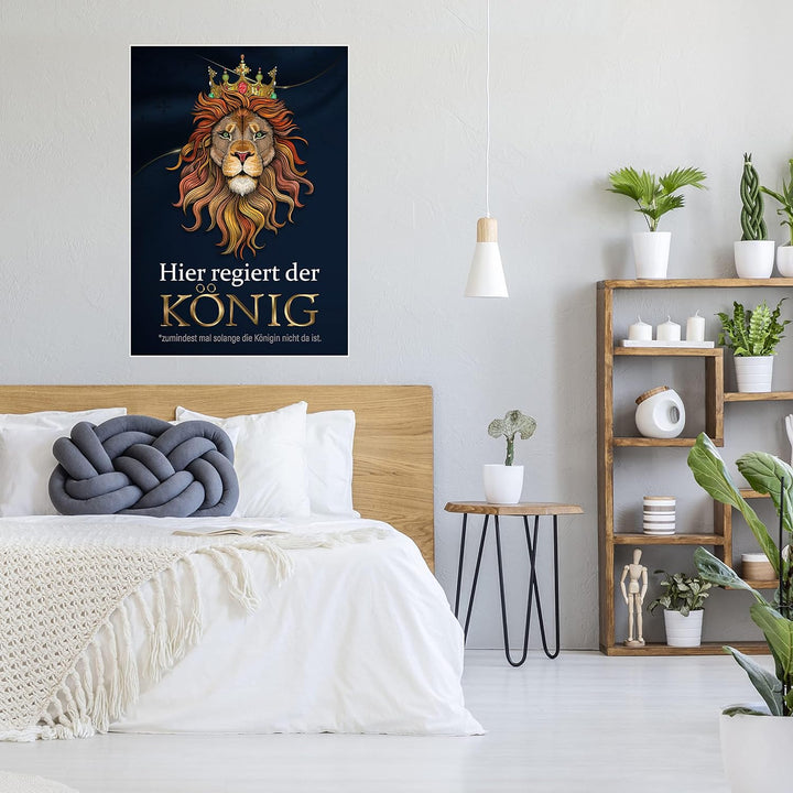 wandmotiv24 Poster als Wanddeko, Grösse Din A1, Hier regiert der König, Löwe, Königin, Afrika, Tiere