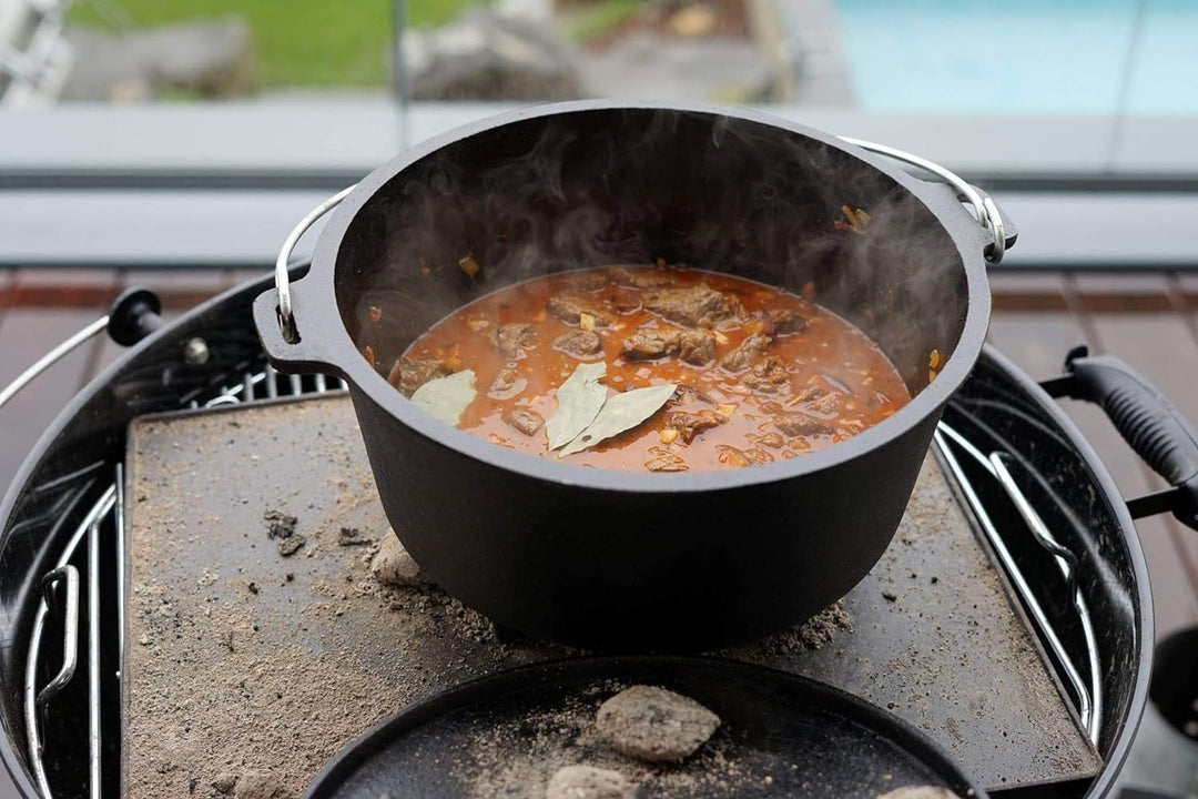 BBQ-Toro Dutch Oven Alpha Serie | 10,7 Liter (DO12A), Topf mit Füsse | bereits eingebrannt - preseas