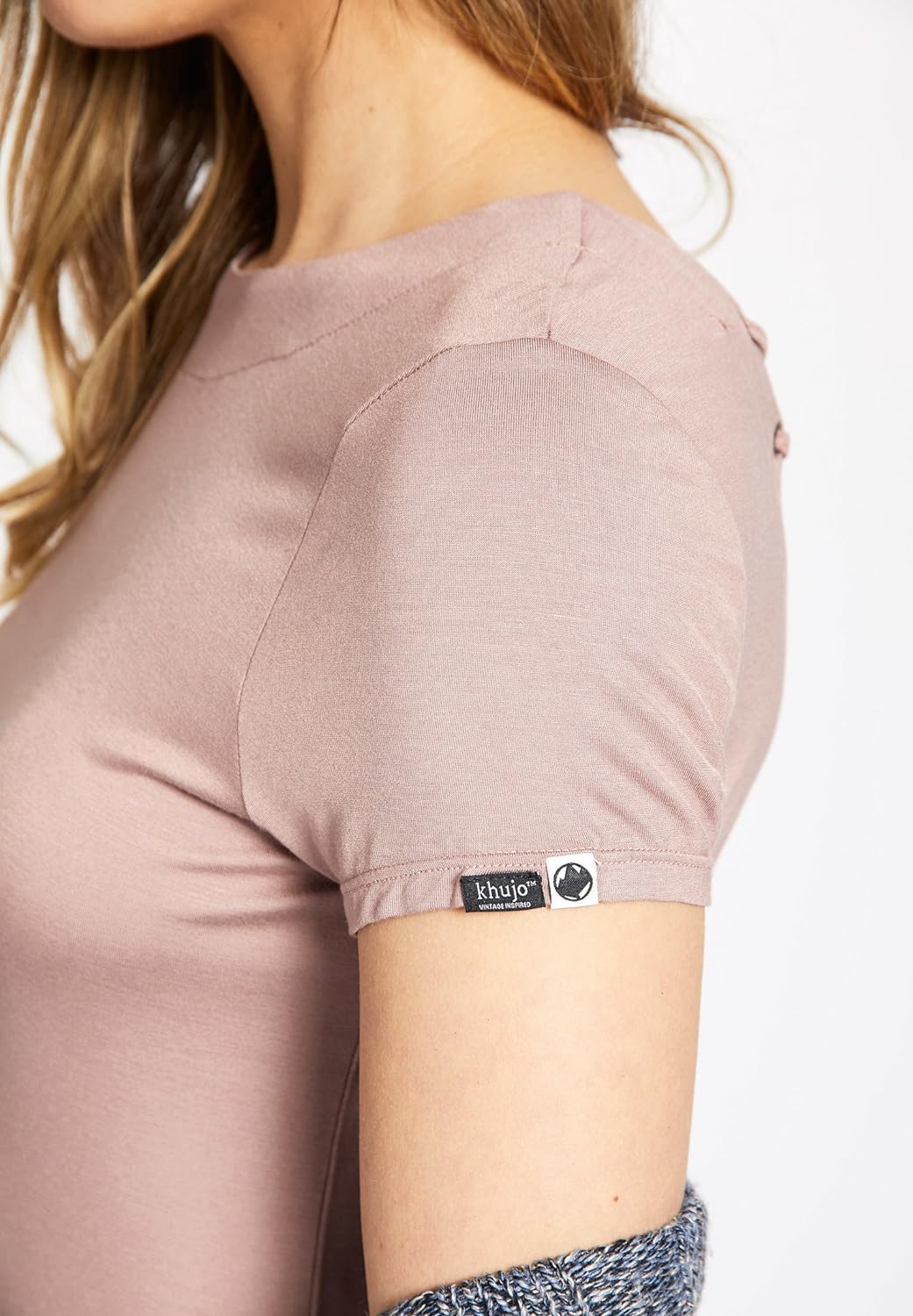 khujo Damen Shirt Momoko weiches Jersey T-Shirt mit Kreuzschnürung am Rückenausschnitt